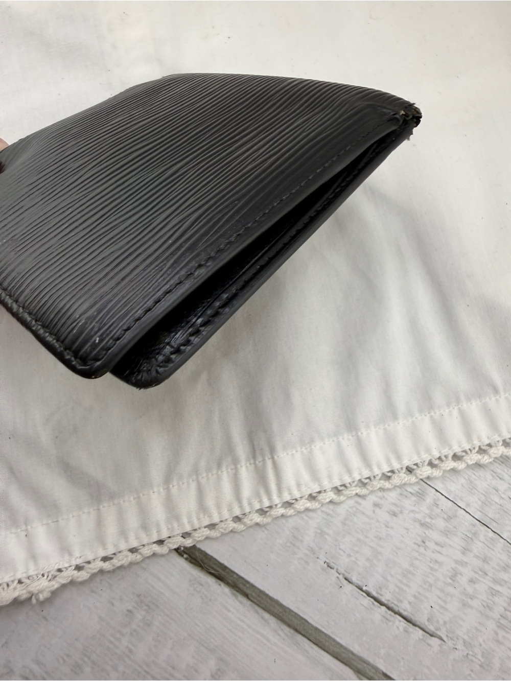AUTHENTIC Louis Vuitton Marco Wallet. Black. - Picture 5 of 16